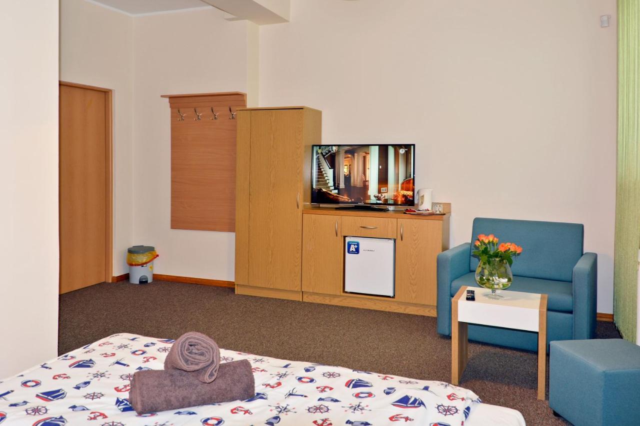 Pod Zegarem Privat overnatting *